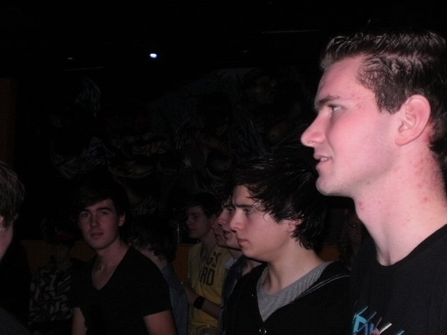 youngdesperate022.jpg