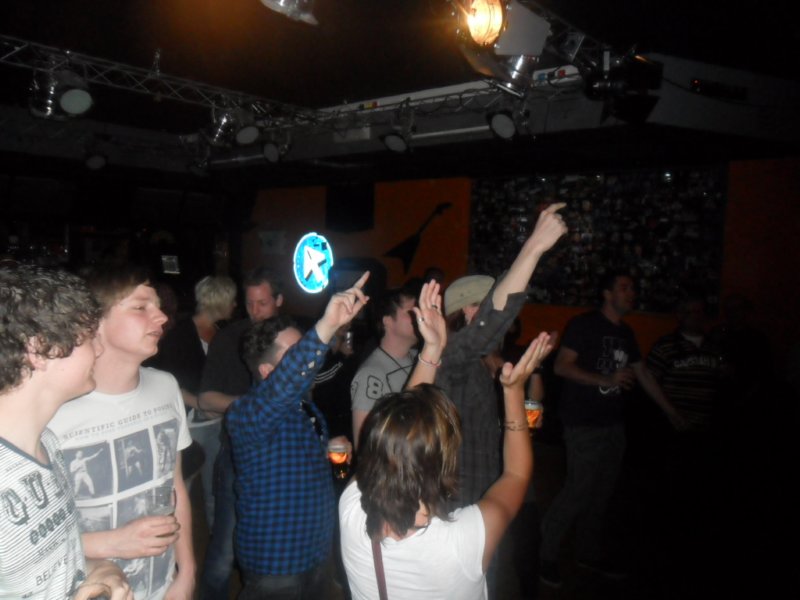 bluesnight200.jpg