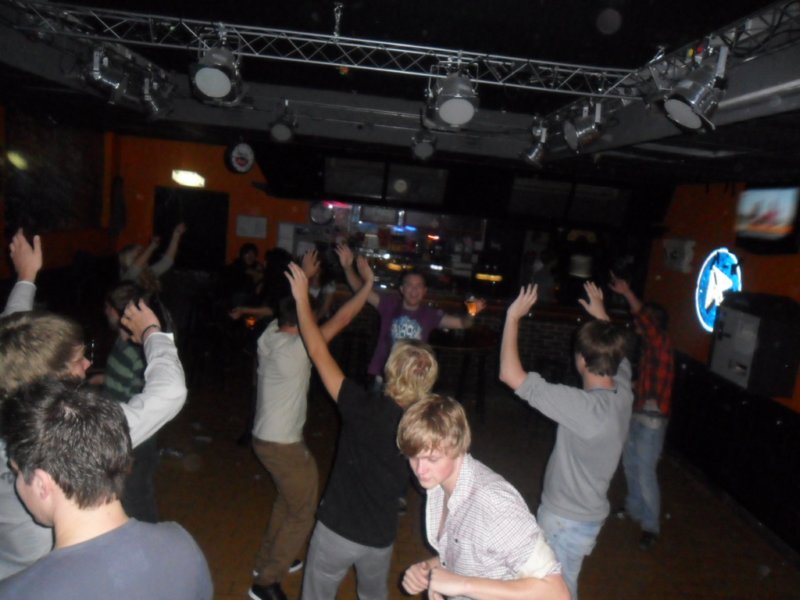 tanzbar10071.jpg