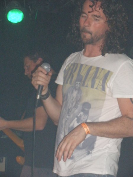 pearljam099.jpg