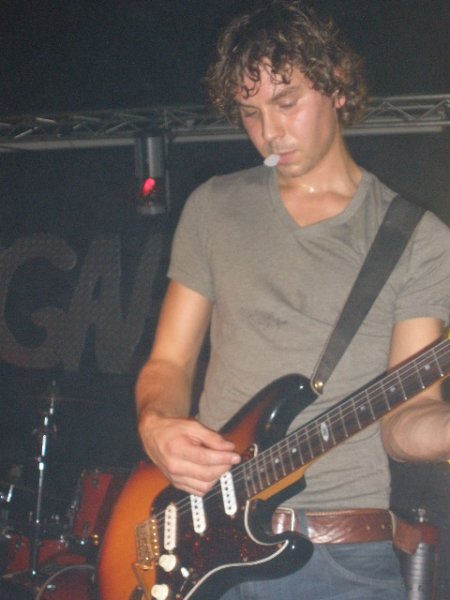 pearljam104.jpg